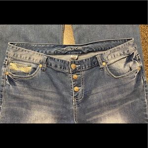 Size 15/16 Maurices bootcut jeans